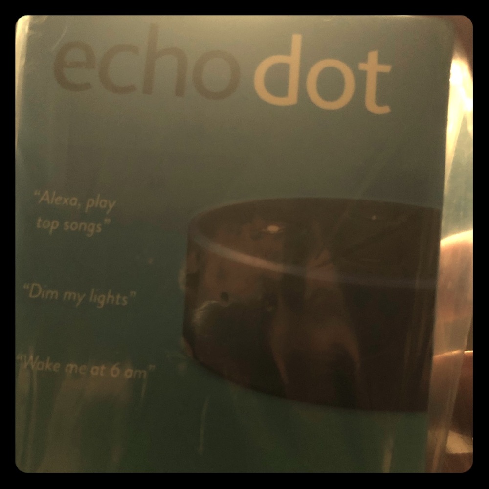 Black 2nd generation amazon echo dot